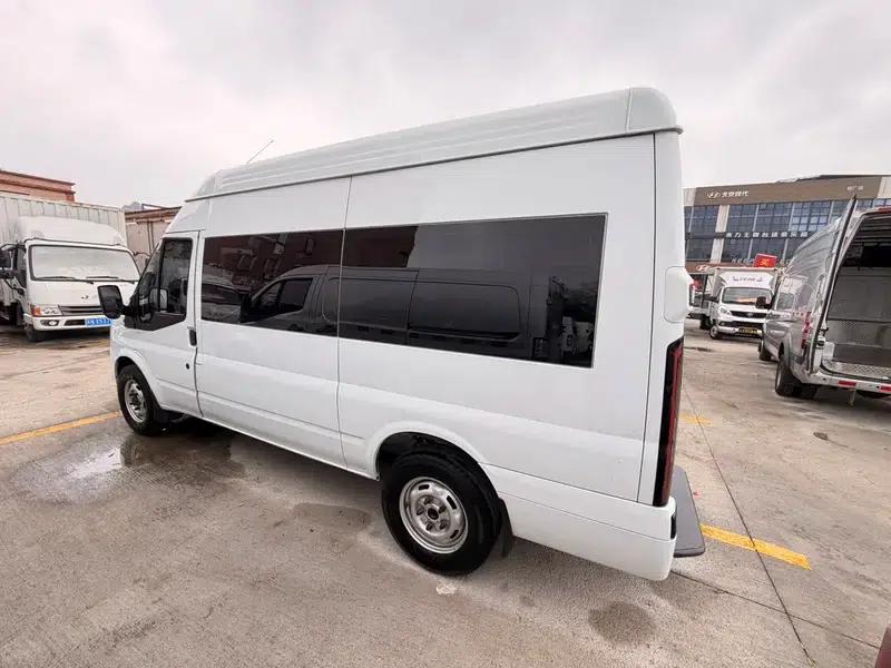 Fushun 2023 2.0T Manual Diesel Mid-Wheelbase Mid-Roof Commercial Multi-Purpose Passenger Van (7 Seats) — миниатюра 4