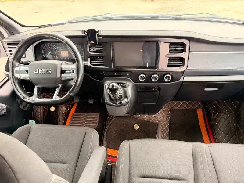 Fushun 2023 2.0T Manual Diesel Mid-Wheelbase Mid-Roof Commercial Multi-Purpose Passenger Van (7 Seats) — миниатюра 10