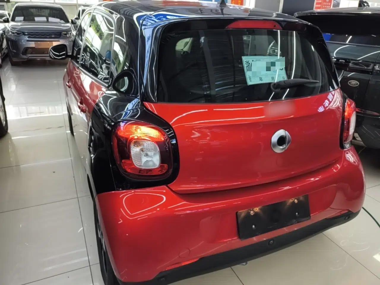 smart forfour 2018 1.0L 52kW Passion Edition — миниатюра 4