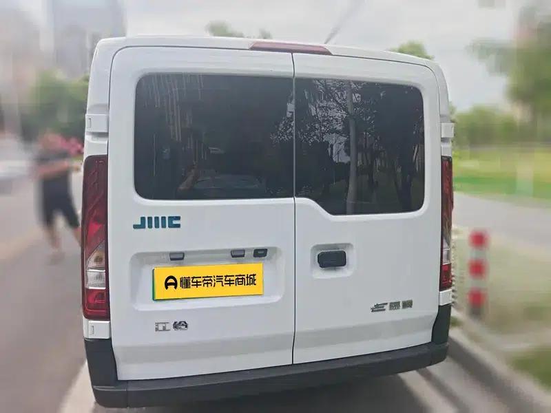 E-Fushun 2025 Model, Window Version, 41.86kWh, Short Wheelbase, Low Roof, 5 Seats — миниатюра 5