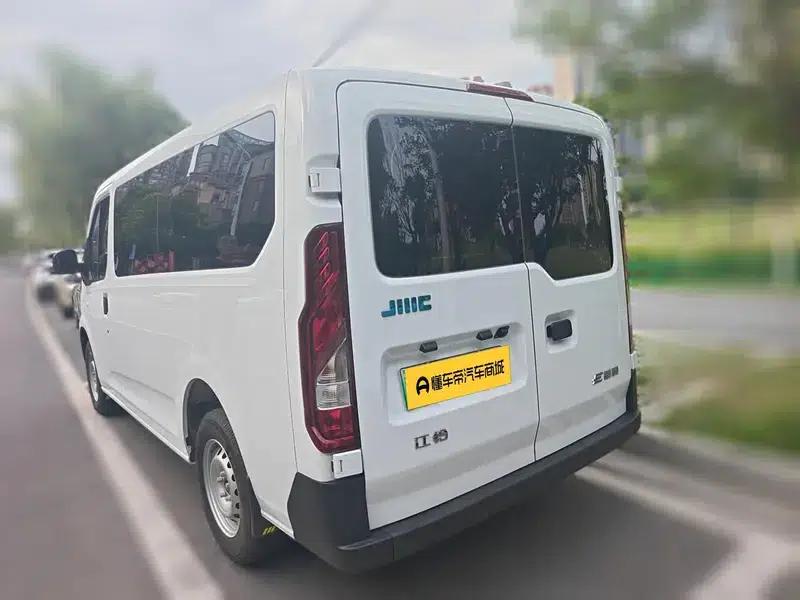 E-Fushun 2025 Model, Window Version, 41.86kWh, Short Wheelbase, Low Roof, 5 Seats — миниатюра 6