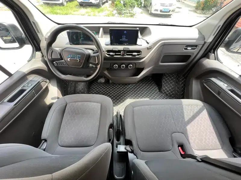 E-Fushun 2025 Model, Window Version, 41.86kWh, Short Wheelbase, Low Roof, 5 Seats — миниатюра 10