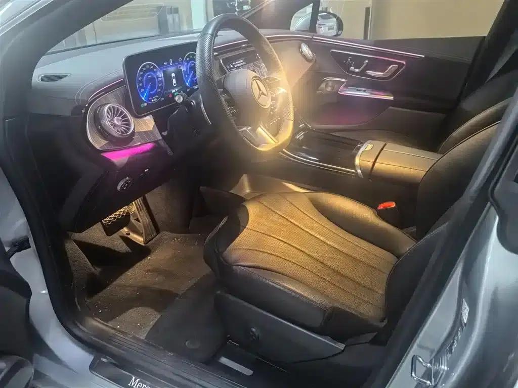 Mercedes-Benz EQE 2022 350 Pioneer Edition — миниатюра 4