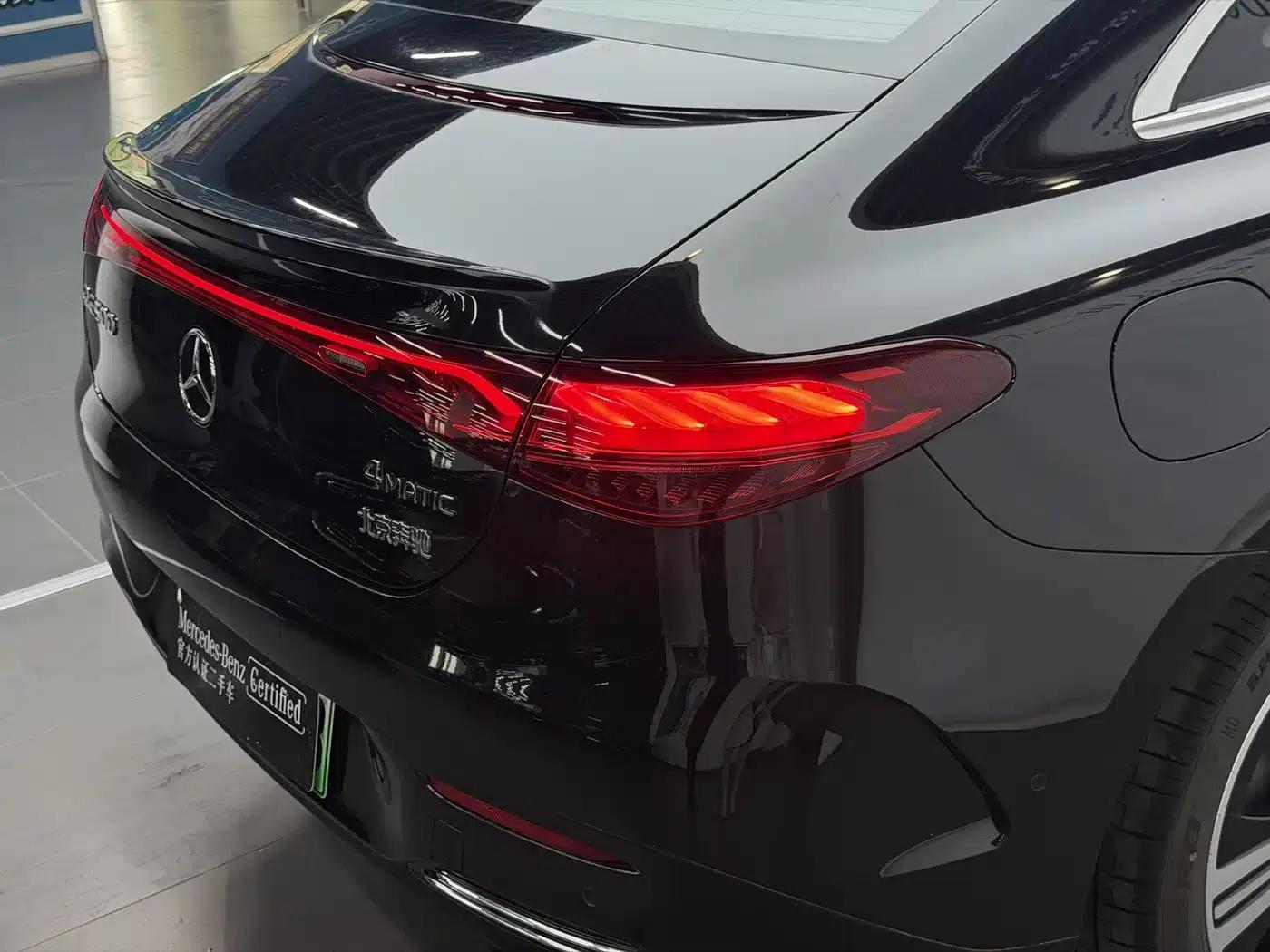 Mercedes-Benz EQE 2025 500 4MATIC Pioneer Edition — миниатюра 5