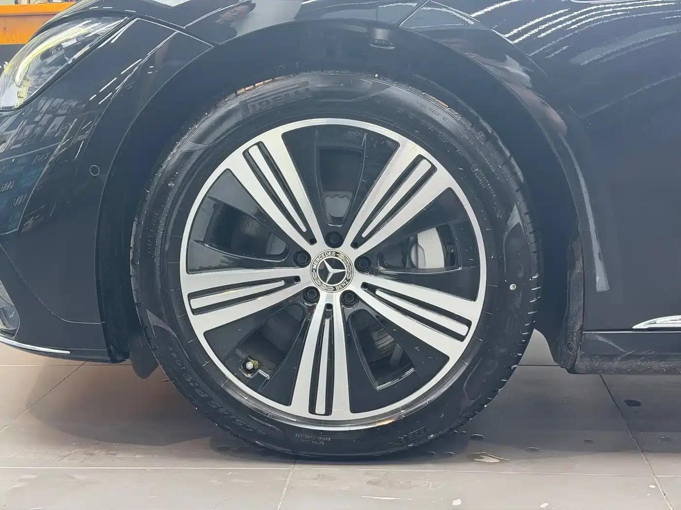 Mercedes-Benz EQE 2025 500 4MATIC Pioneer Edition — миниатюра 7