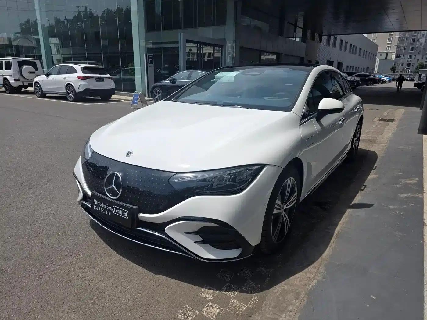 Mercedes-Benz EQE 2025 500 4MATIC Pioneer Edition — миниатюра 1