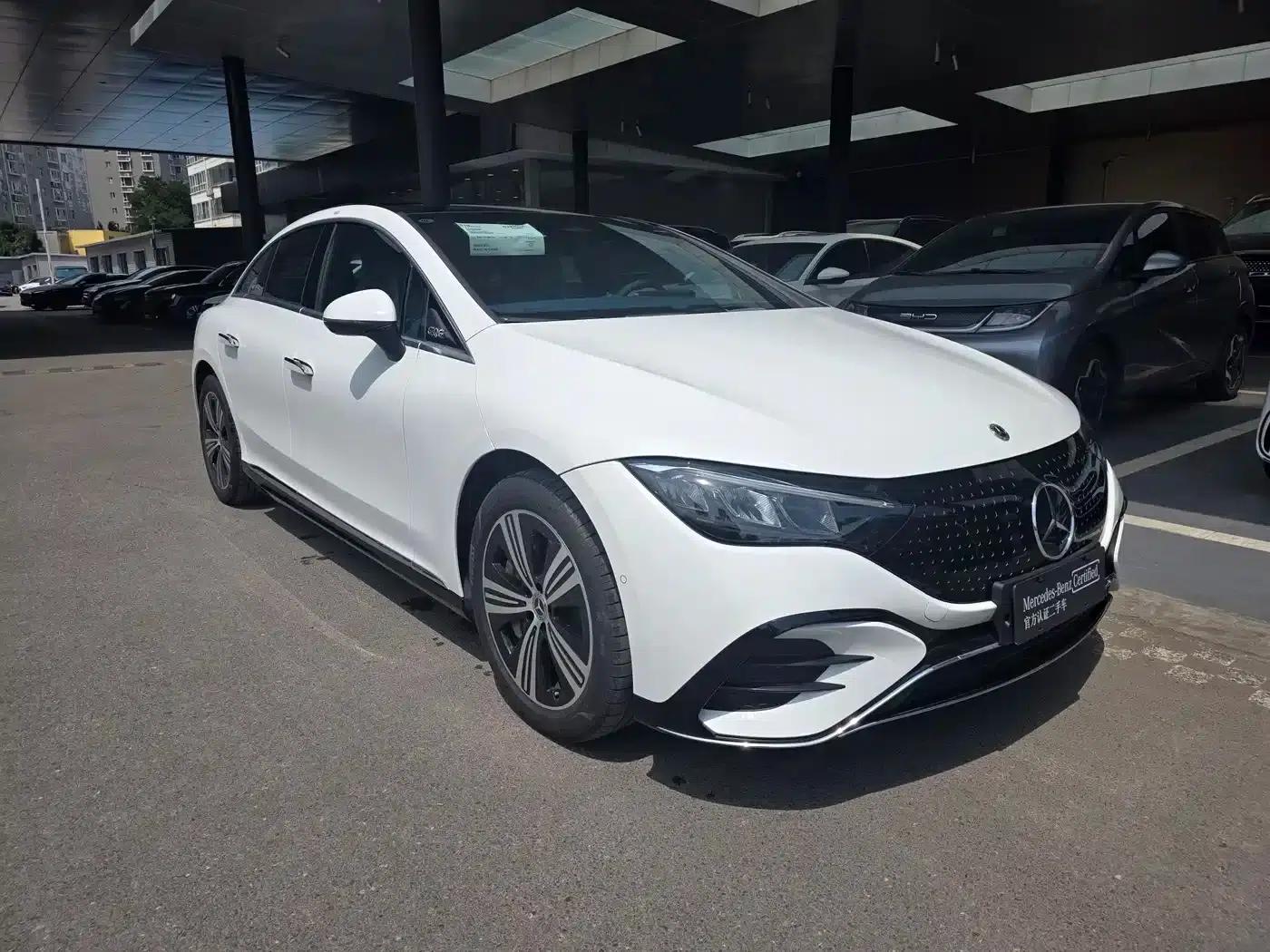Mercedes-Benz EQE 2025 500 4MATIC Pioneer Edition — миниатюра 3