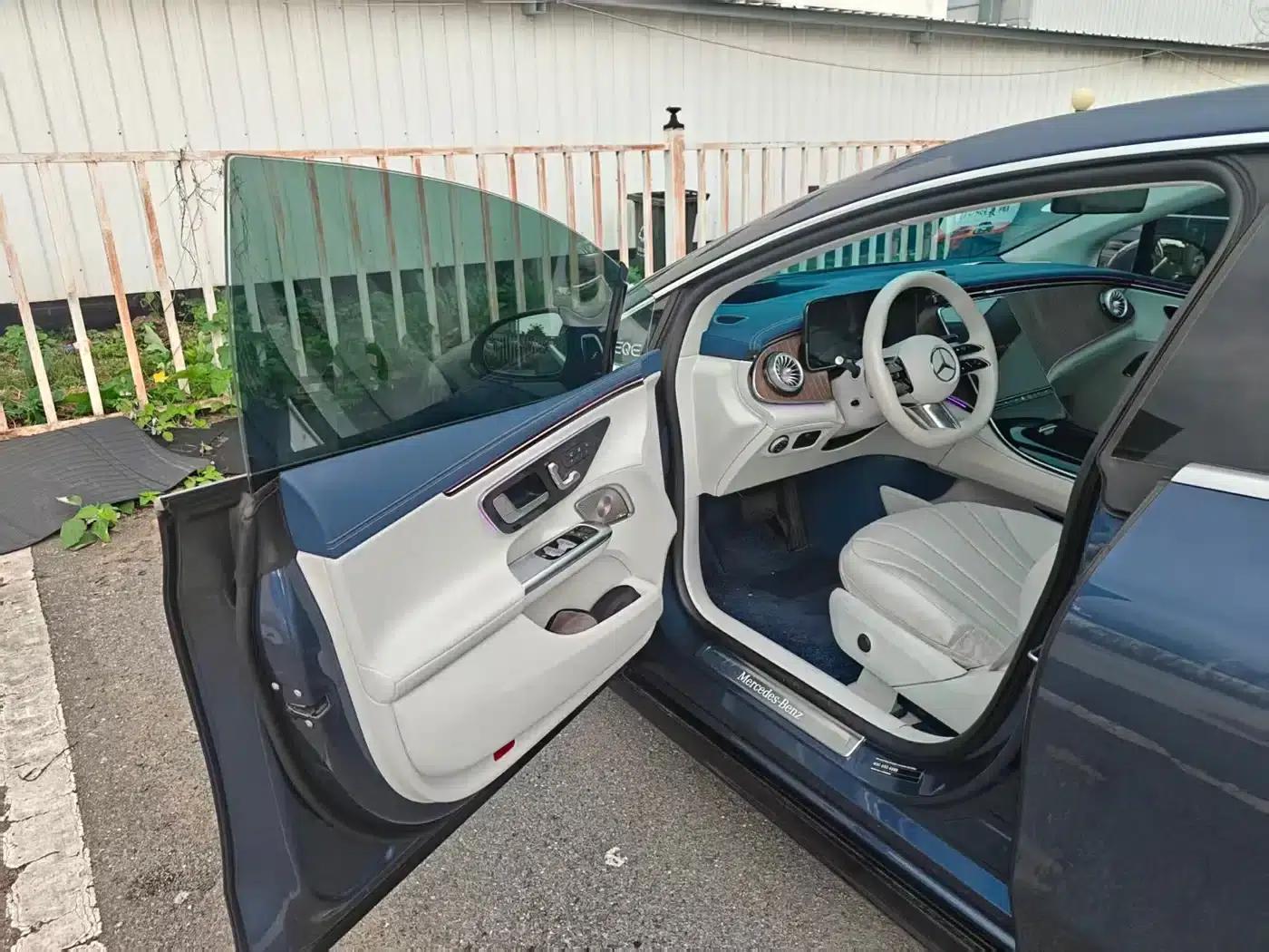 Mercedes-Benz EQE 2022 350 Luxury Edition — миниатюра 11