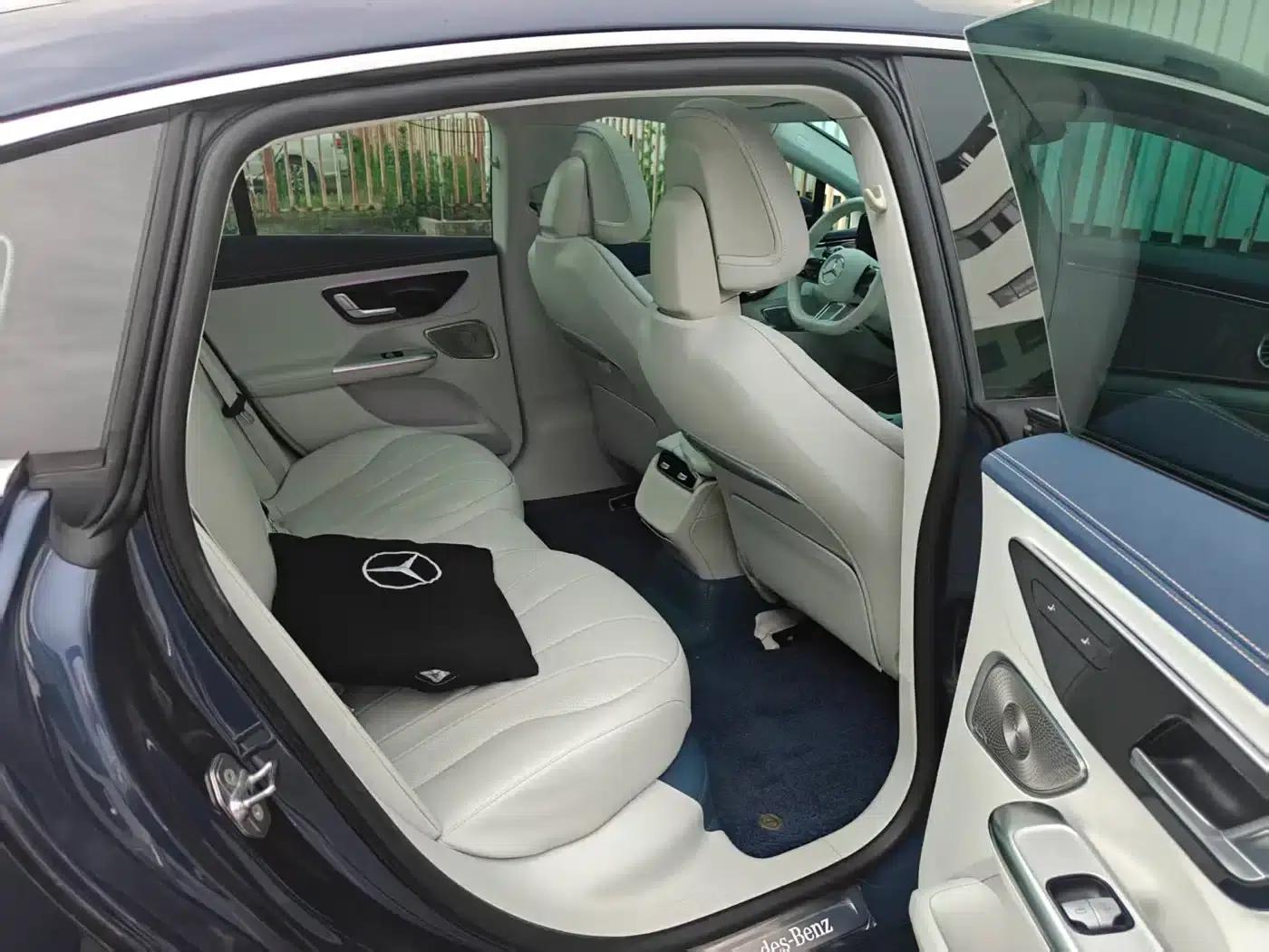 Mercedes-Benz EQE 2022 350 Luxury Edition — миниатюра 15