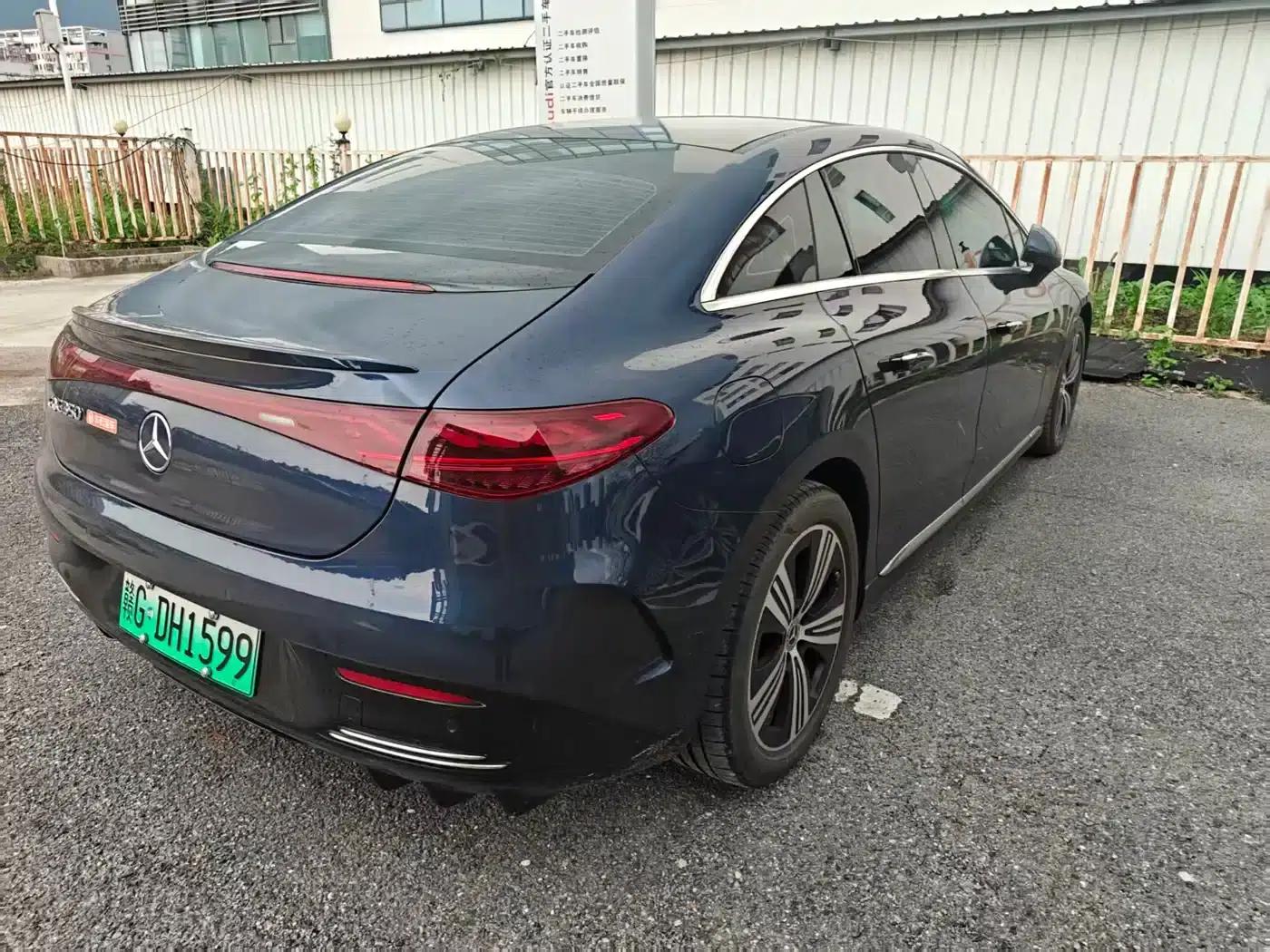 Mercedes-Benz EQE 2022 350 Luxury Edition — миниатюра 7