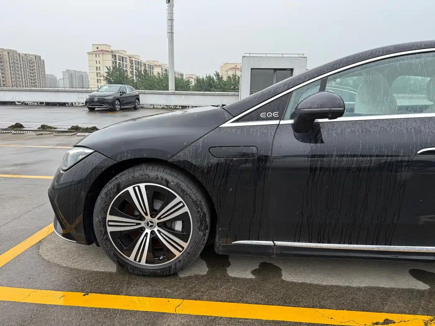 Mercedes-Benz EQE 2025 500 4MATIC Luxury Edition — миниатюра 7