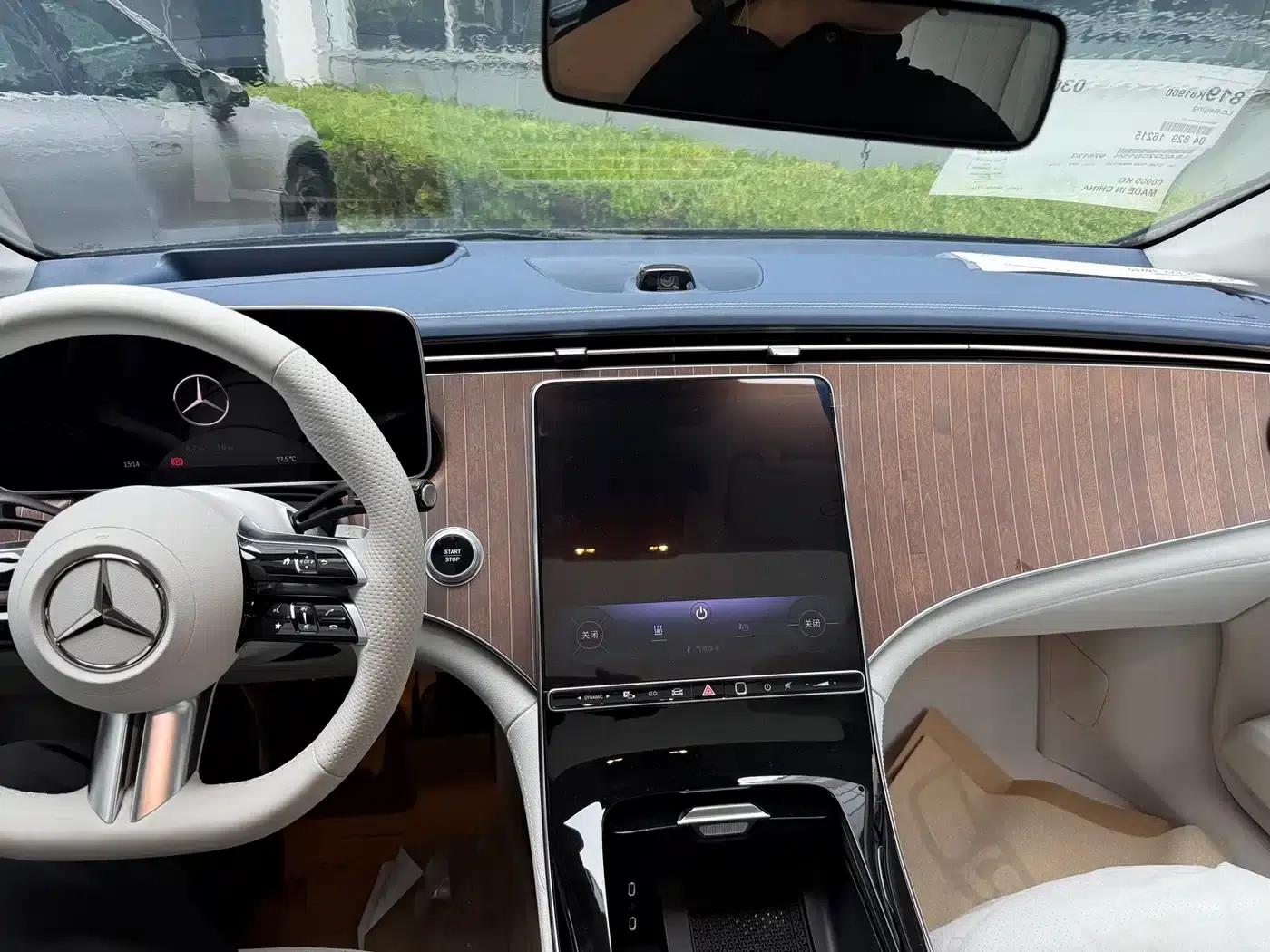 Mercedes-Benz EQE 2025 500 4MATIC Luxury Edition — миниатюра 9