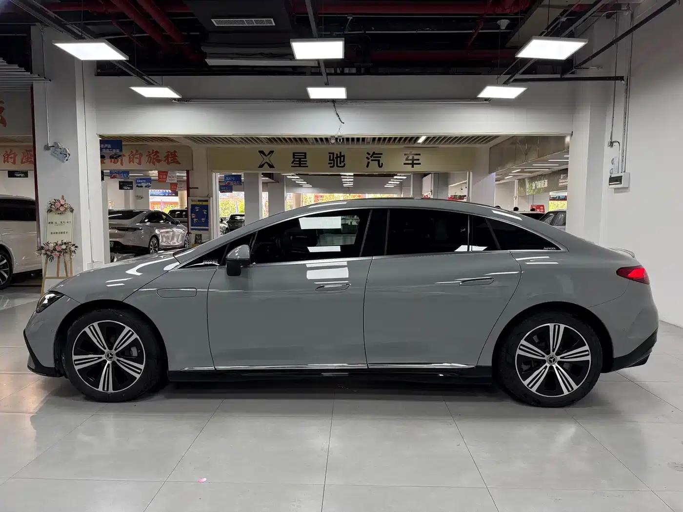 Mercedes-Benz EQE 2022 350 Luxury Edition — миниатюра 3