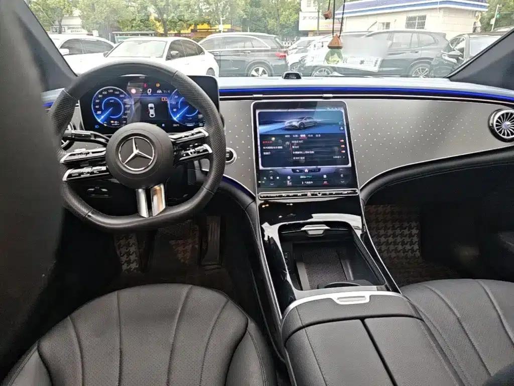 Mercedes-Benz EQE 2022 350 First Edition — миниатюра 10