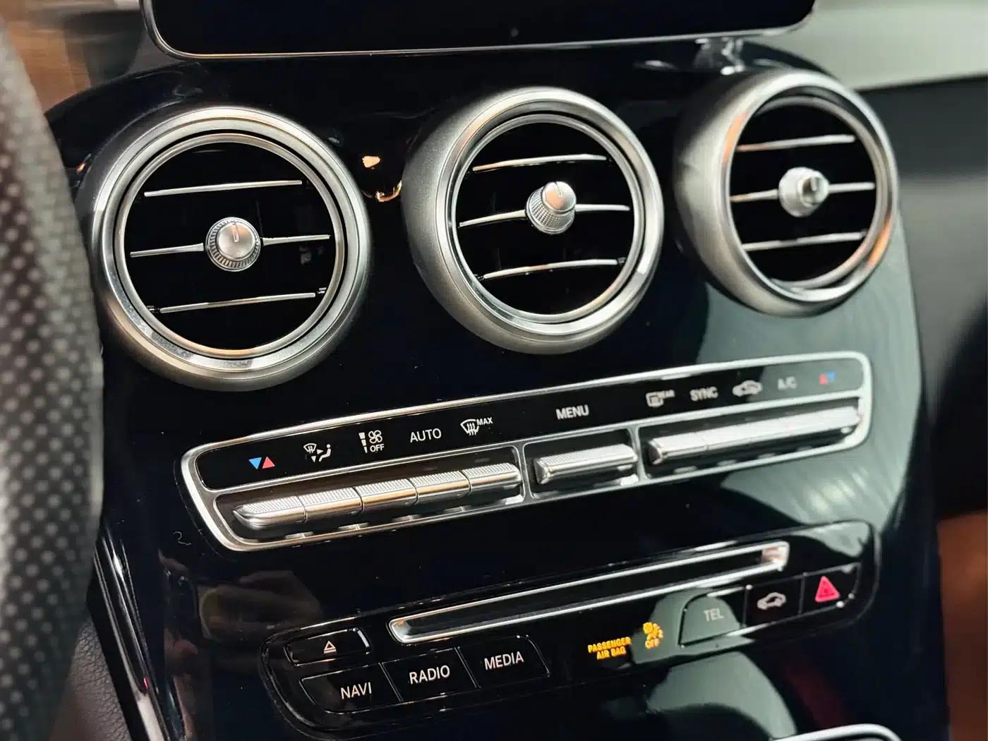 2017 Mercedes-Benz GLC AMG 43 4MATIC — миниатюра 8