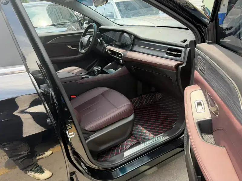 Jetour X90 PLUS 2025 Super Edition 1.6TD DCT Villa — миниатюра 7