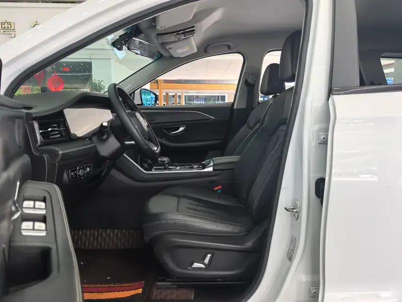 Jetour X90 2022 Zilong 2.0T DCT Tiger Edition 5-seater — миниатюра 13