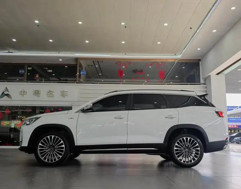 Jetour X90 2022 Zilong 2.0T DCT Tiger Edition 5-seater — миниатюра 4