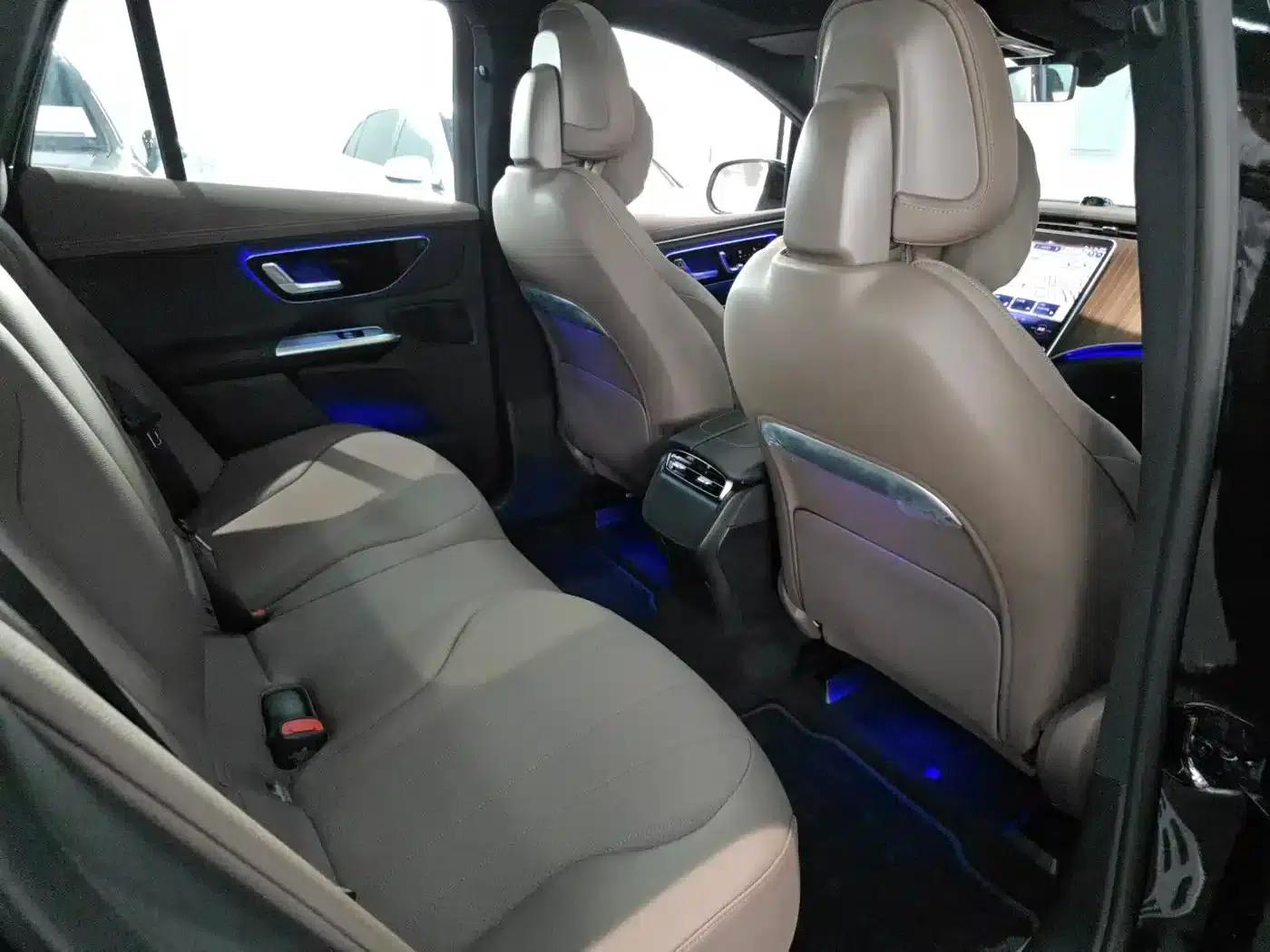 Mercedes-Benz EQE SUV 2024 500 4MATIC Pioneer Edition — миниатюра 7