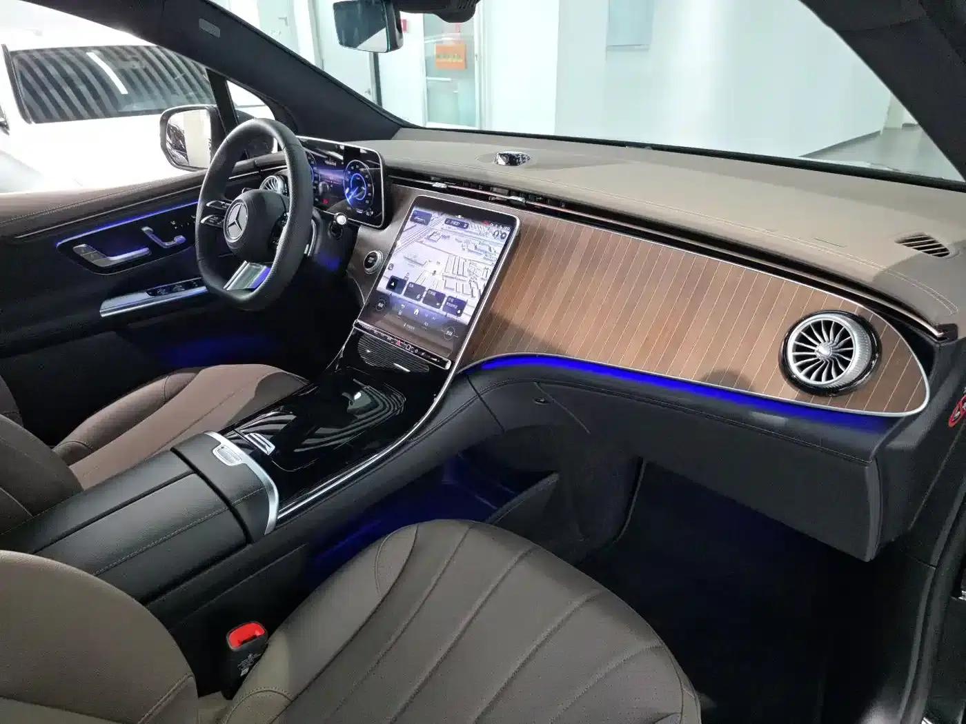 Mercedes-Benz EQE SUV 2024 500 4MATIC Pioneer Edition — миниатюра 8