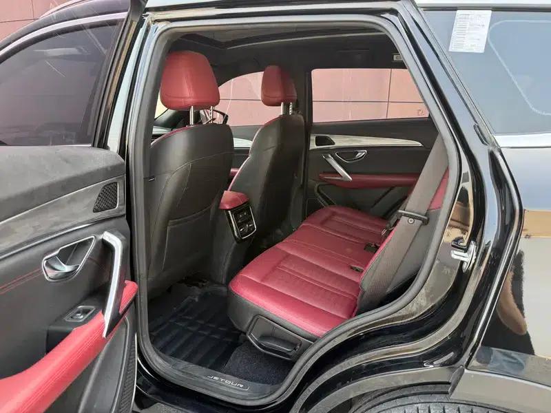Jetour X70 PRO 2023 1.6TD DCT Enjoy PRO 7-seater — миниатюра 16