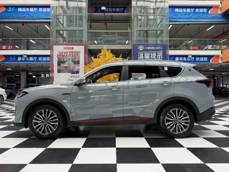 Jetour X70 PRO 2023 1.5T DCT Comfort 5-seater — миниатюра 4