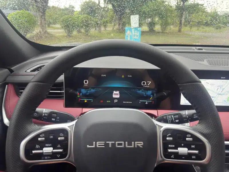 Jetour X70 PRO 2024 1.5T DCT Peanut Edition 5-seater — миниатюра 12