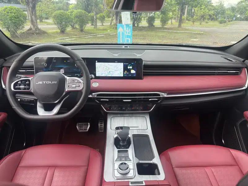 Jetour X70 PRO 2024 1.5T DCT Peanut Edition 5-seater — миниатюра 15