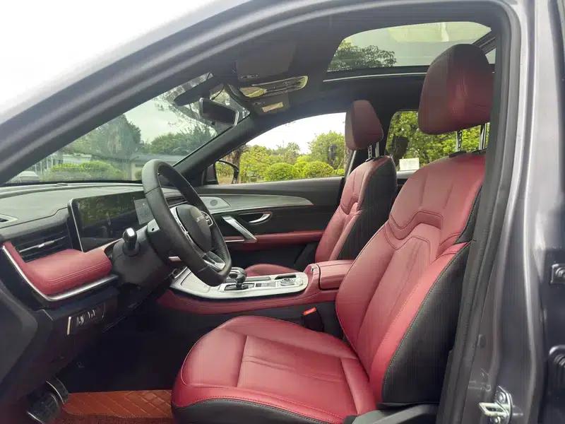 Jetour X70 PRO 2024 1.5T DCT Peanut Edition 5-seater — миниатюра 16