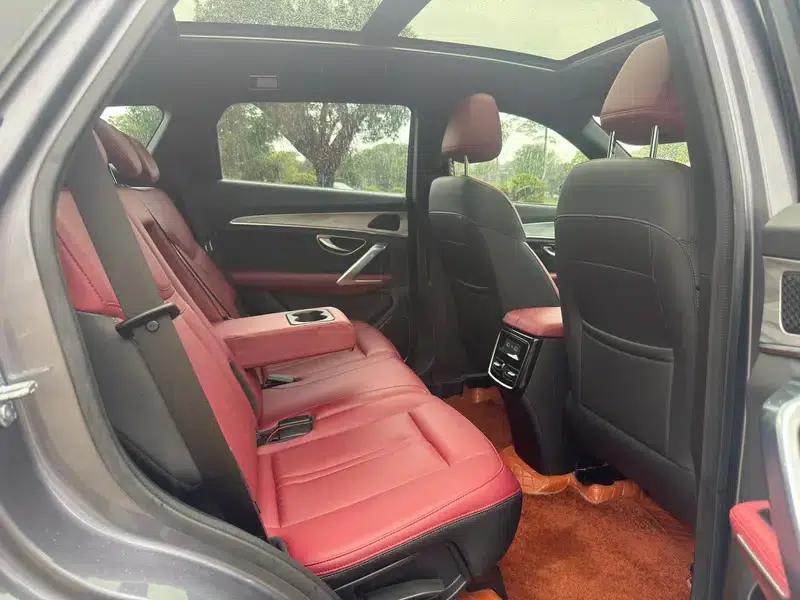 Jetour X70 PRO 2024 1.5T DCT Peanut Edition 5-seater — миниатюра 20