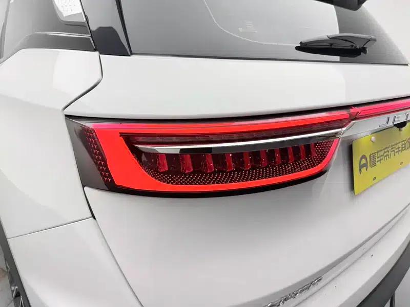 Jetour X90 PRO 2024 2.0TD DCT Premium Edition — миниатюра 13