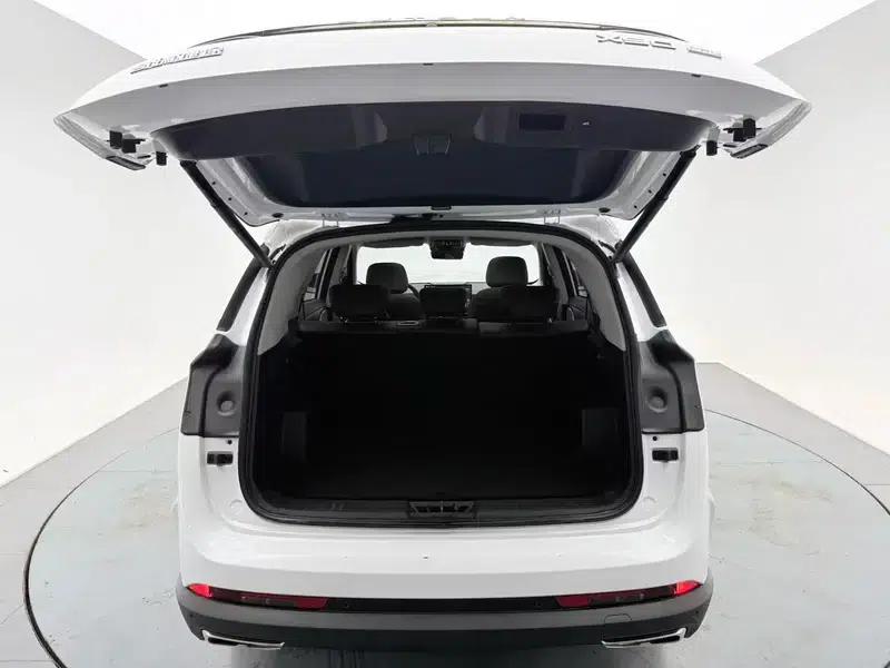 Jetour X90 PRO 2024 2.0TD DCT Premium Edition — миниатюра 20