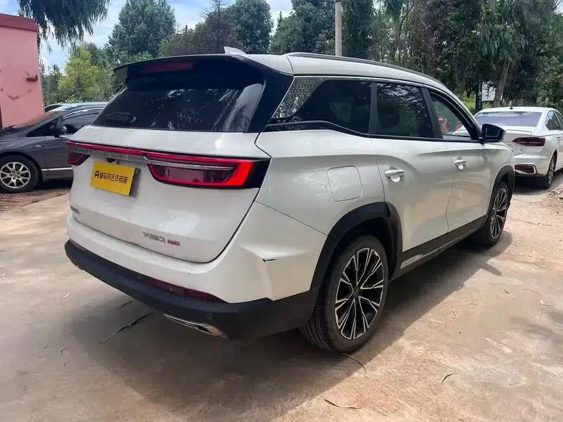 Jetour X90 PRO 2024 2.0TD DCT Luxury Edition — миниатюра 6