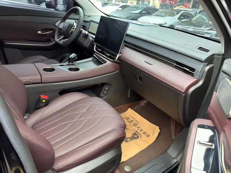 Jetour X90 PRO 2024 1.6TD DCT Luxury Edition — миниатюра 9