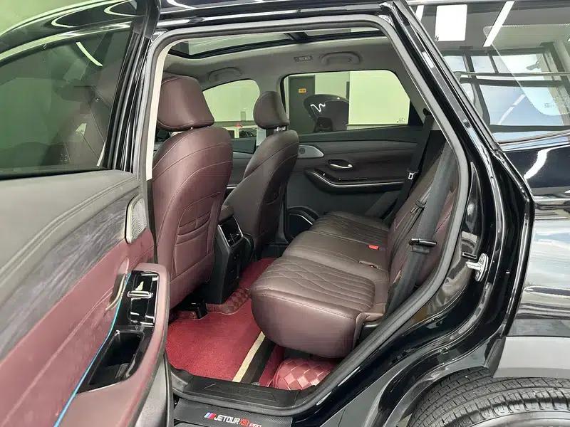 Jetour X90 PRO 2024 1.6TD DCT Luxury Edition — миниатюра 18