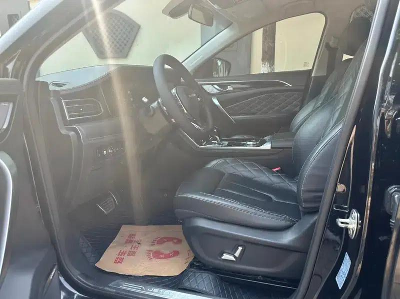 Jetour X95 2020 1.6T DCT Passion Pro Edition 5-seater — миниатюра 8