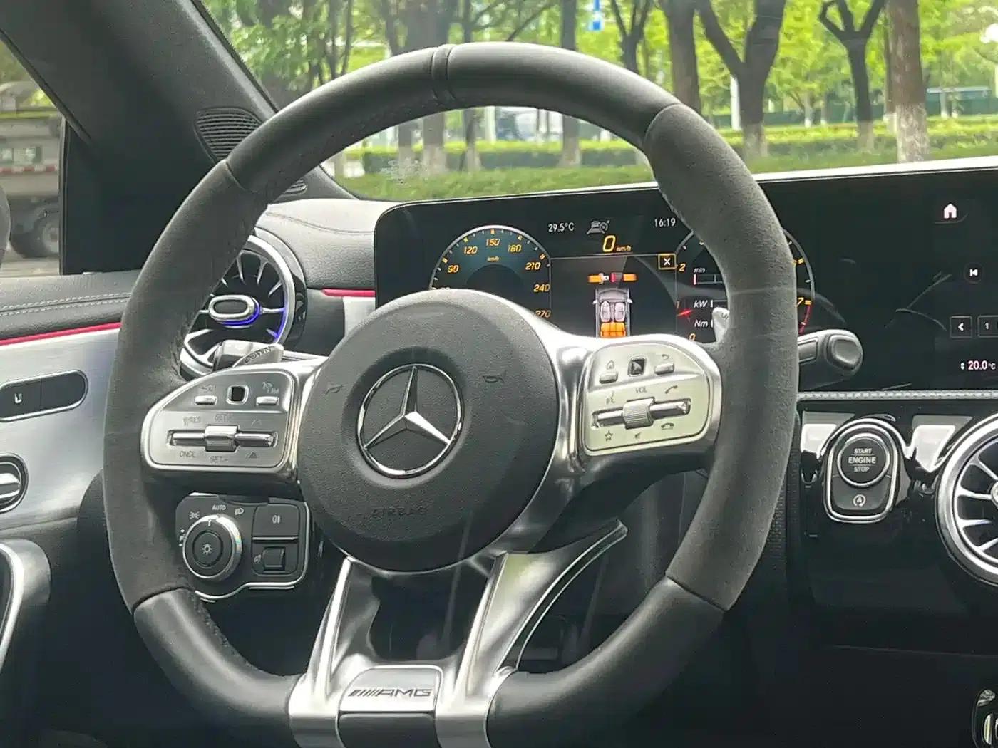 2021 Mercedes-Benz CLA AMG 45 4MATIC+ — миниатюра 15