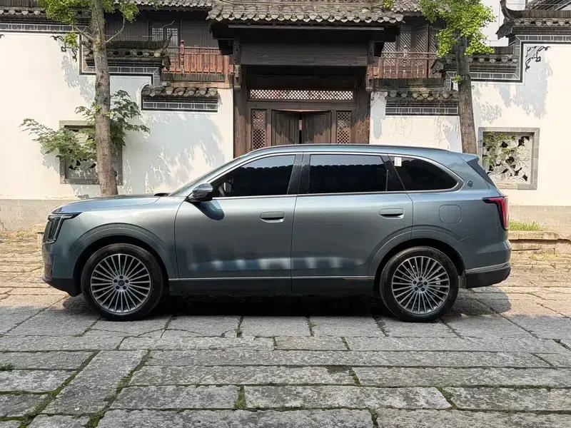 Jetour X70L 2026 2.0TD 8AT Flagship Edition — миниатюра 4