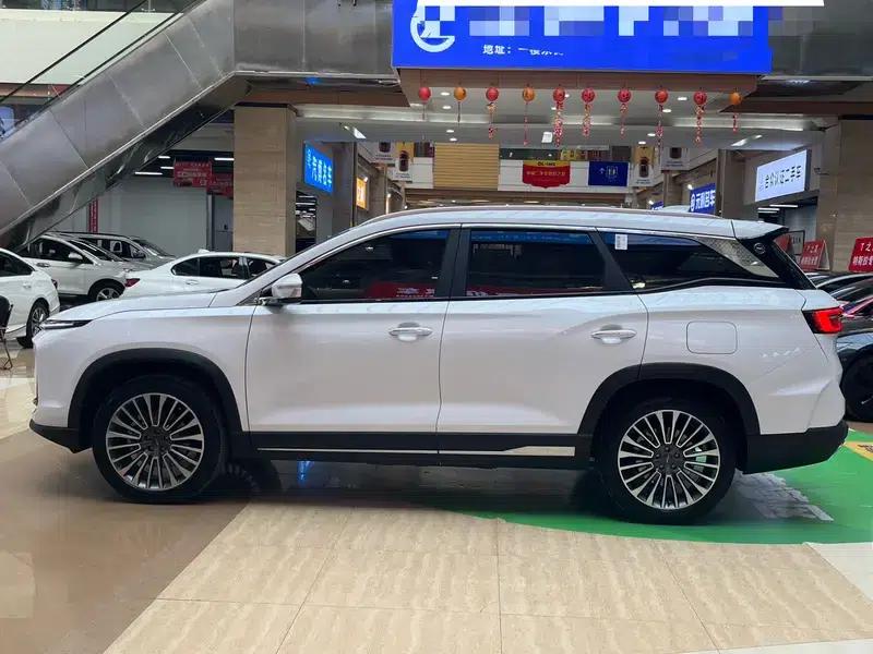 Jetour X90 C-DM 2025 1.5TD DHT Luxury Edition — миниатюра 4
