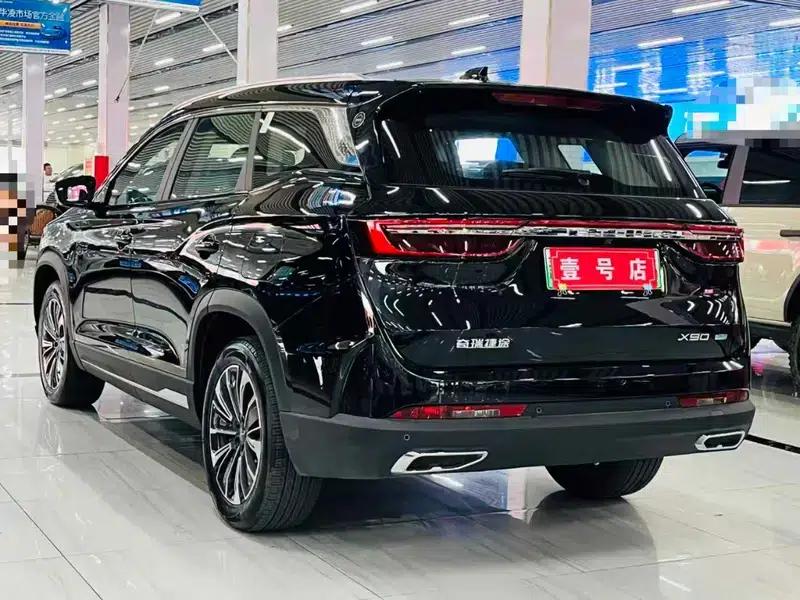 Jetour X90 C-DM 2025 1.5TD DHT Elite Edition — миниатюра 4