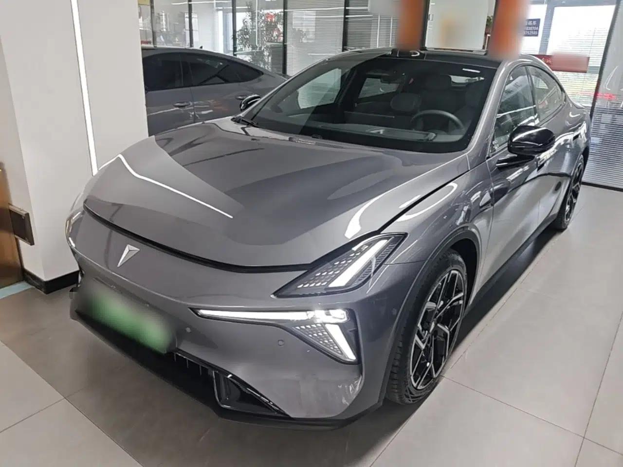 Deepal L06 2026 Model 560Ultra+ Laser Edition — миниатюра 1