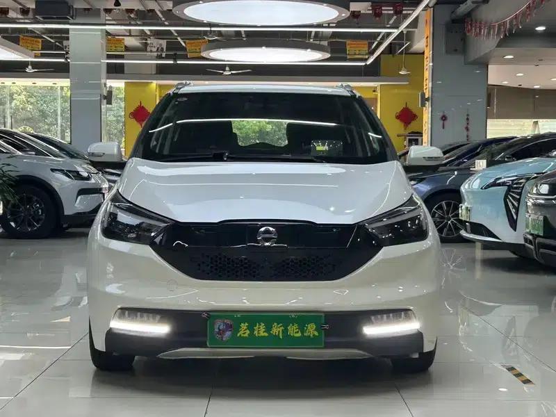 Yizhi EV3 2019 Cool Run Edition — миниатюра 2