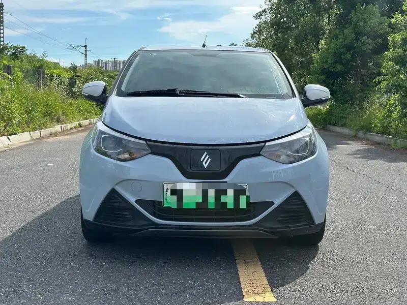 Yizhi EV2 2024 PLUS Comfort Model — миниатюра 2