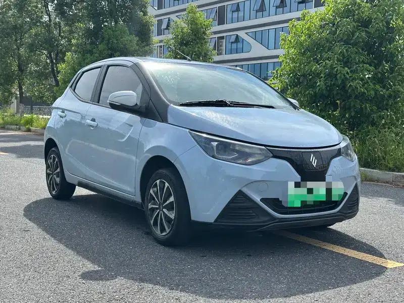 Yizhi EV2 2024 PLUS Comfort Model — миниатюра 3