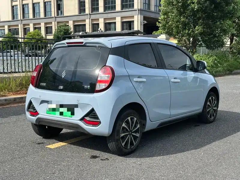 Yizhi EV2 2024 PLUS Comfort Model — миниатюра 6