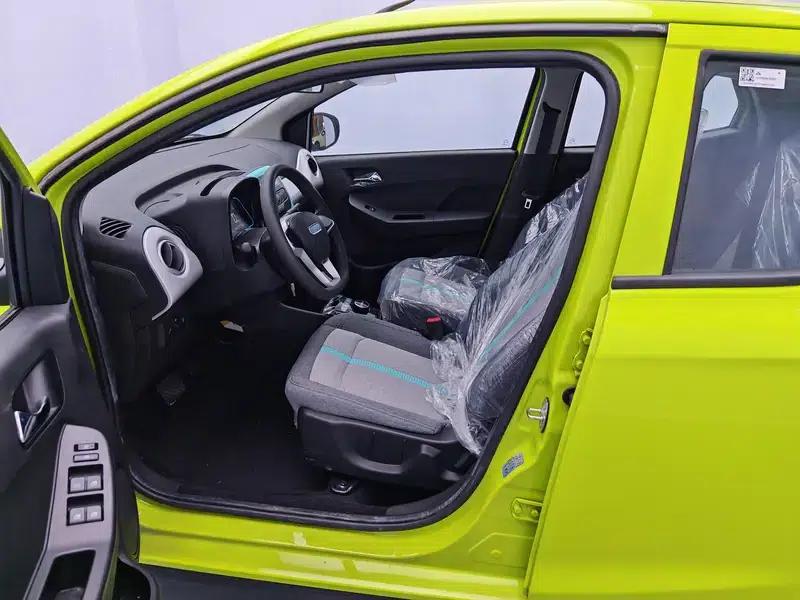 Yizhi EV2 2023 Auspicious Edition Comfort Model — миниатюра 17