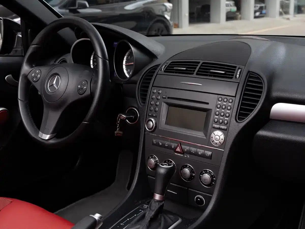 Mercedes-Benz SLK-Class 2010 SLK 200K — миниатюра 4