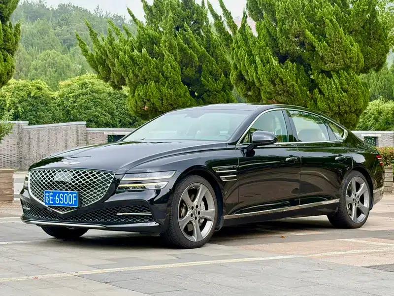 Genesis G80 2023 2.5T 2WD Flagship Edition — миниатюра 16