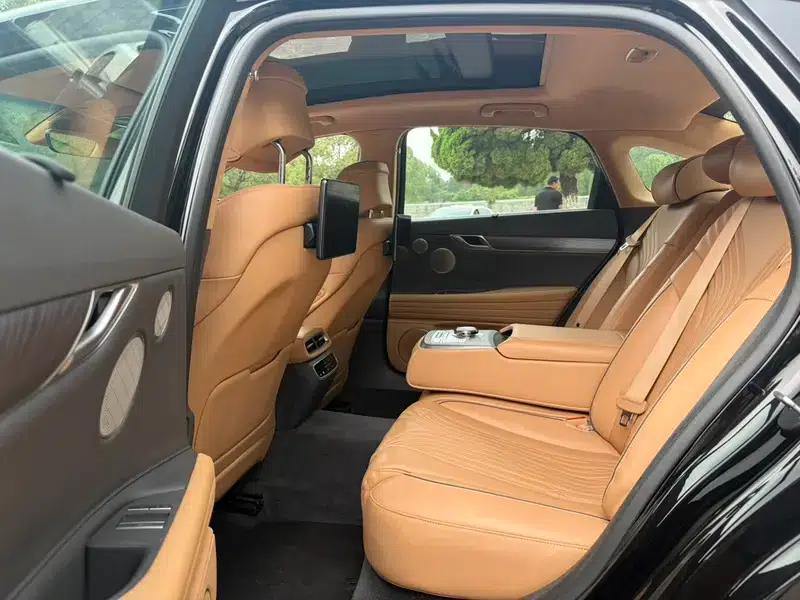 Genesis G80 2023 2.5T 2WD Flagship Edition — миниатюра 34
