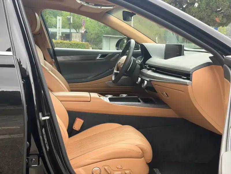 Genesis G80 2023 2.5T 2WD Flagship Edition — миниатюра 36